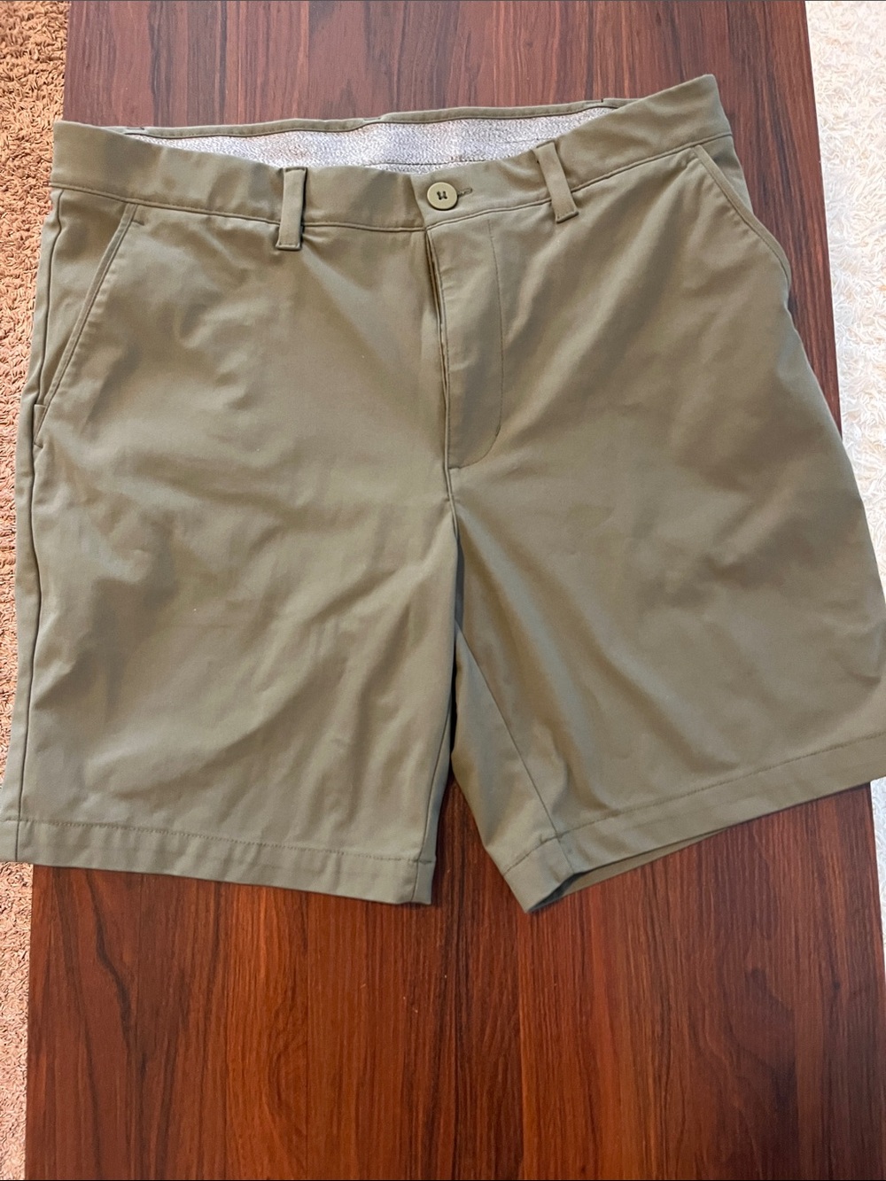 Men's Olive Green Performance Stretch Shorts.